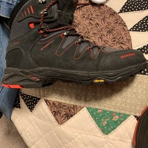Mammut Raichle GTX boots Men’s size 11